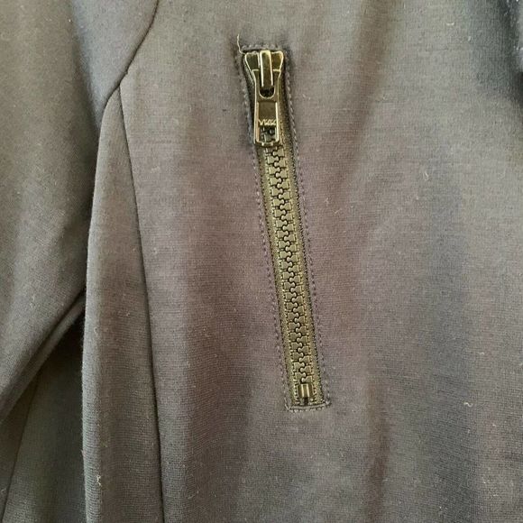 CAbi Chance Ponte Moto Jacket Navy Blue Diagonal Zip Pockets Size Small‎ - Picture 4 of 7